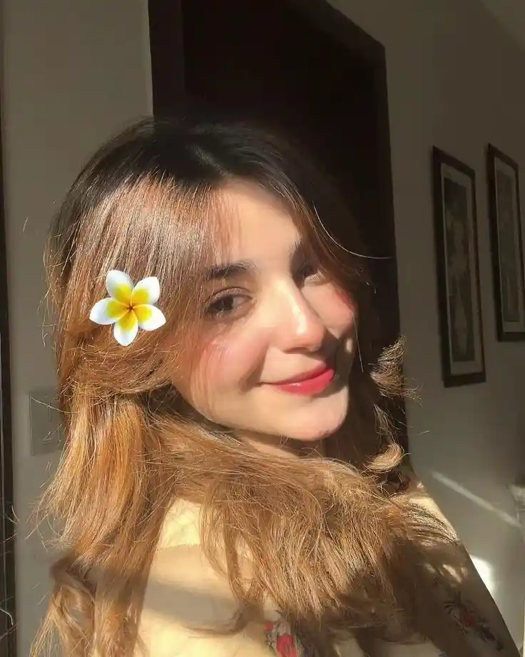Girl WhatsApp DP Image